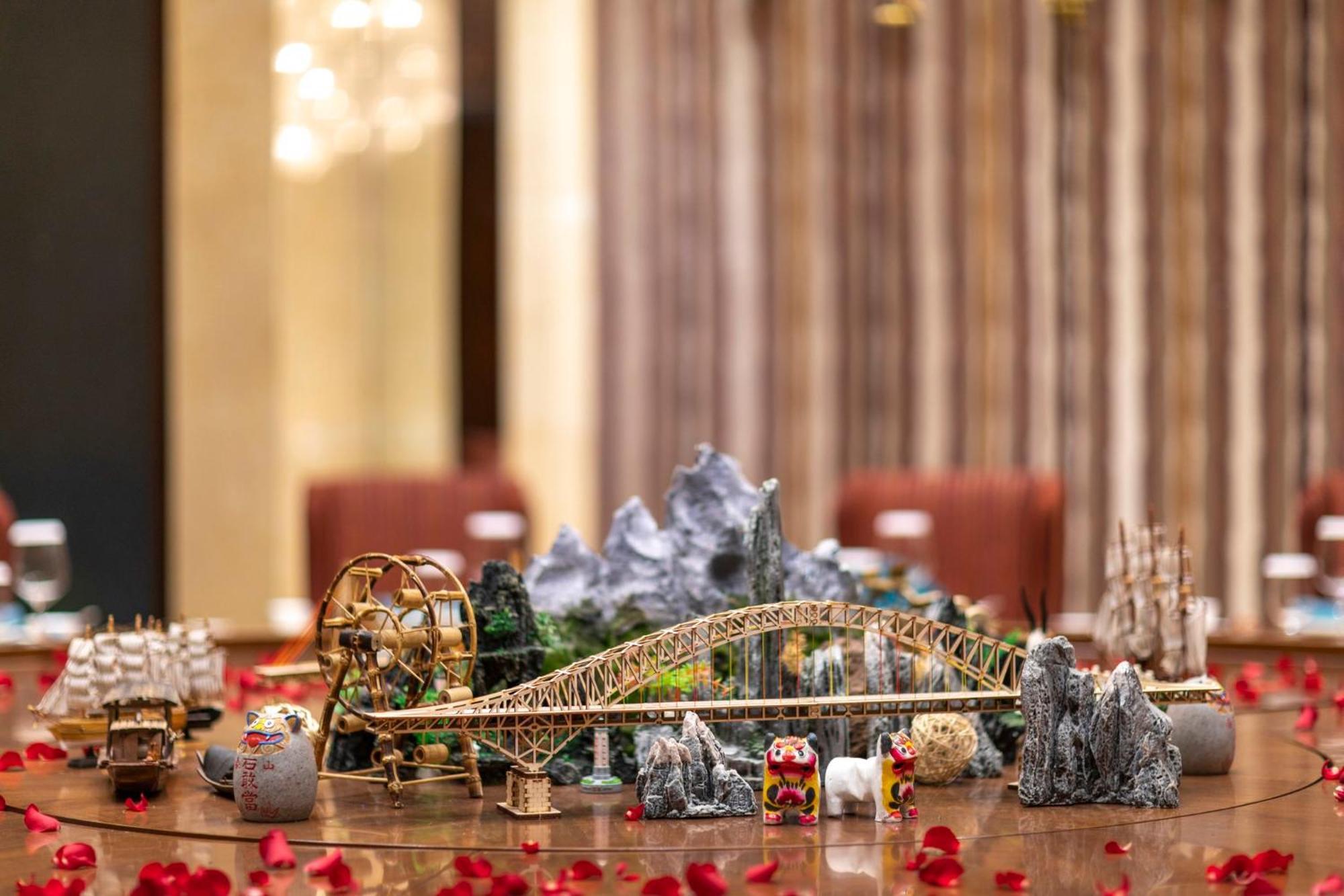 Intercontinental Kunming By Ihg Hotel Buitenkant foto