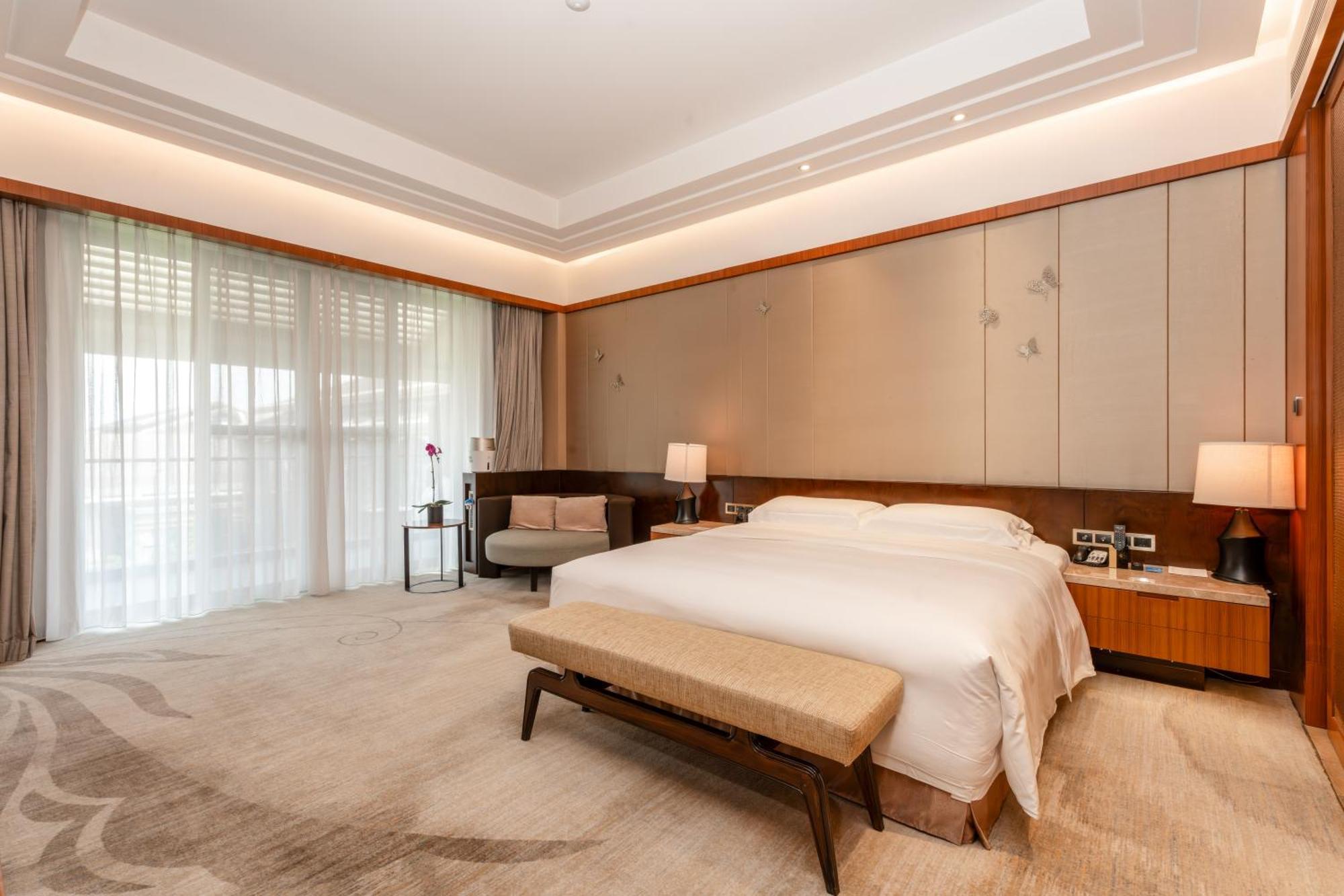 Intercontinental Kunming By Ihg Hotel Buitenkant foto